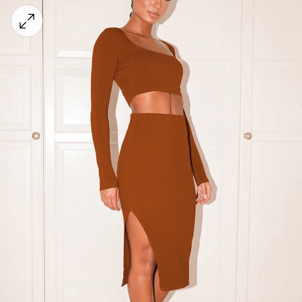 NWT ✨ Lulu’s Two Piece Rust Orange ribbed midi dress